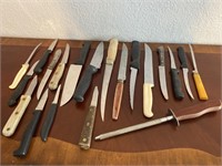 Lot of (19) Kitchen Knives and 1 Steel Sharpener