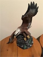 LARGE CERAMIC EAGLE (GOT A CHIP ON TAIL)