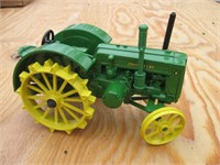 Ertl JD 'D' Toy Tractor - Special Edition 1993