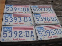 6) 1976 License Plates Sets (consecutive/never ope