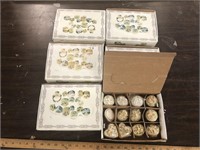 LOT OF SMALL DECORATIVE BOXES
