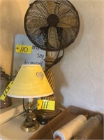 Wood base fan & lamp