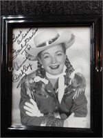 GAIL DAVIS AUTOGRAPHED PICTURE