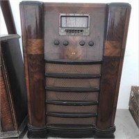 RCA Victor Antique Radio