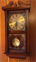 WESTMINISTER CHIME QUARTZ WALL CLOCK