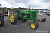 John Deere 60 Gas Tractor - Runs Good