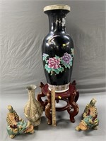 Chinese Decor Grouping: Foo Dogs, Vase & More
