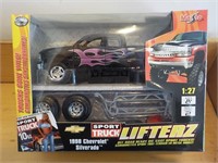 Maisto Sport Truck Lifter NIB KITCHEN KITCHEN