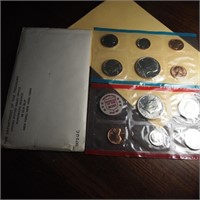 1972 UNC Coin Set