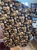Two grape pattern tablecloth