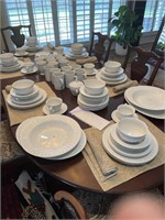 China dinnerware set