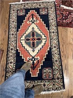 5 foot 4“ x 3‘ Cherry Street oriental rug company