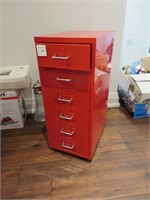 A Metal 6 Drawer Cabinet