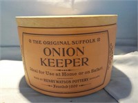Suffolk onion Keeper 6.5" dia x 4" high KITCHEN