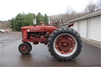 IHC Farmall M Gas Tractor