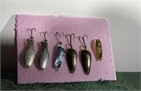 FISHING LURE LOT 11 OUT OF 18