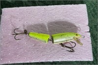FISHING LURE LOT 16 OUT OF 18