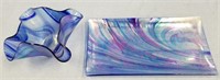 2 Art glass dishes             (P 16)