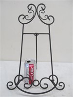 17" metal easel