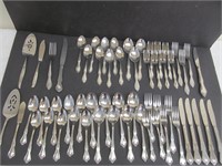 Oneida flatware, more than 1 pattern