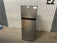 Galanz  7.6 Cu. Ft. Stainless Steel Refrigerator