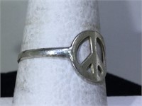 Sterling Silver Peace Sign Ring - size 6