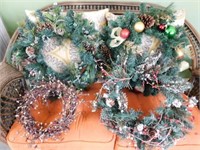 4 Christmas wreaths