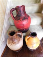 3 pottery jugs