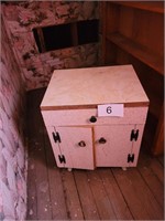 SMALL 2 DOOR CABINET