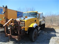 09 Mack GU713  Dump YW 6 cyl  Diesel; Did not