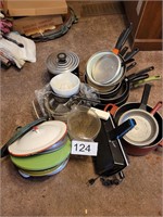 MISMATCHED POTS AND PANS, STILL VERY USEFUL