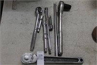 VINTAGE SNAP ON RATCHET AND OTHER