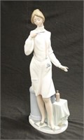 Lladro female doctor/nurse figurine