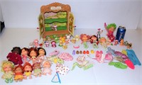 Strawberry Shortcake Dolls, Clothing +