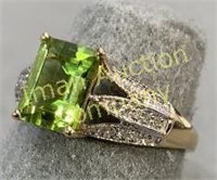 10kt Gold Peridot/Diamond Ring sz 9