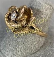 14kt Gold Diamond Ring sz 9.5