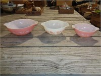 Pink Gooseberry Pyrex Bowls (3)