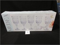 A Medea Studio Crystal Wine Goblet Set