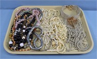 Costume Jewelry incl. Several Vtg. Beaded