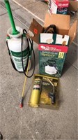 2-handheld lawn sprayers and torch kit