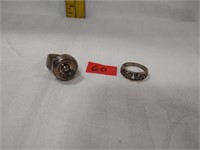 2 Sterling silver rings
