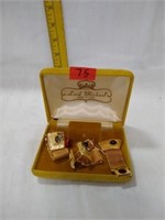 French cuffs links goldtone in org box