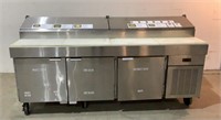 Traulsen Refrigerated Prep Station VPS90S-ZCF01