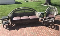 5pc Wicker Patio Set w/Re-Upholstered Seats NICE!