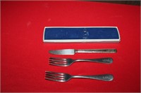 2 FORKS AND KNIFE MARKED USMC