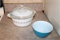 2 PYREX DISHES