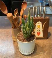 Cactus, Wooden Spoons and Knives