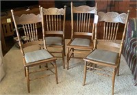 (4) Oak Carved Dining Chairs