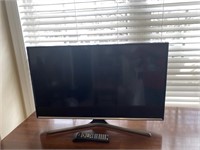 31" Samsung Tv with Remote