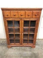 OAK STYLE GLASS DOOR F RONT BOOKCASE / HUTCH